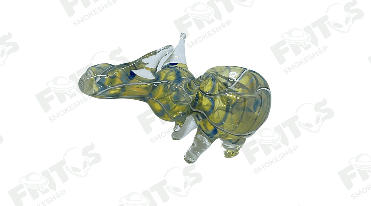 Pipa de vidrio con diseño de rinoceronte - Fritos Club Smoke Shop